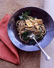 Linguine and Tuna with Spicy Orange Sauce