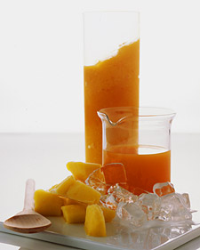 Carrot-Mango Smoothie