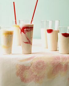 Strawberry-Banana Tofu Shake
