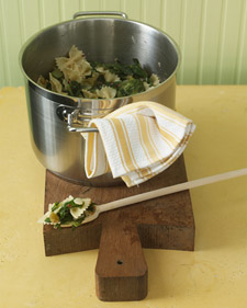 Bow-Tie Pasta with Escarole