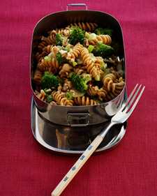 Pasta Salad with Broccoli and Peanuts