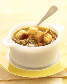Vegetarian Lentil Soup with Croutons