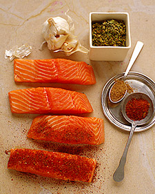Chile-Rubbed Salmon with Papaya and Scallions