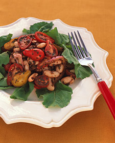 Arugula and Cannellini Salad with Olive Vinaigrette