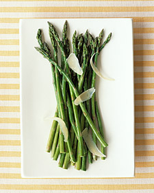 Sauteed Asparagus with Aged Gouda Cheese