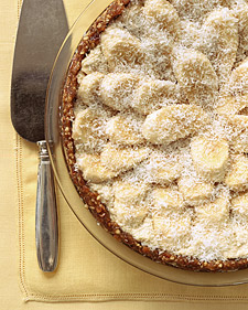 Banana, Coconut, and Cashew-Cream Tart
