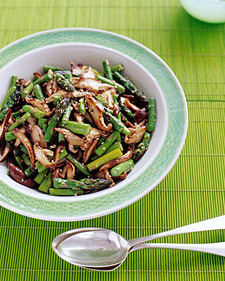 Asparagus and Shiitake Stir-Fry