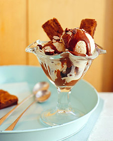 Ultimate Malted Brownie Sundae
