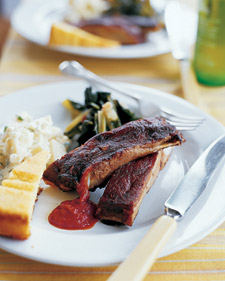 Ribs with Potato Salad and Strawberry Cake
