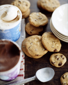 Chunky Peanut, Chocolate, and Cinnamon Cookies