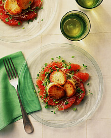 Scallops With Red Grapefruit