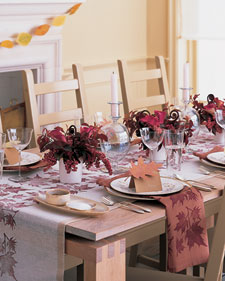 Speckled Place Cards Speckled Place Cards: Martha Stewart