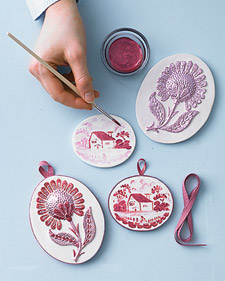 Lusterware: Mica-Powder Details Lusterware: Mica-Powder Details: Martha Stewart