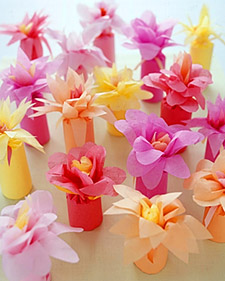 Flower-Wrapped Favors 