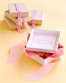 Using Rubber Stamps: Favor Boxes 