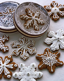 a99035_win02_snowflakefavor_l.jpg