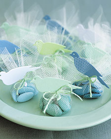 Dragee Favors: Winged Pouches
