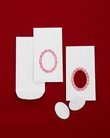 Aqua and Red: Peekaboo Favors How-To