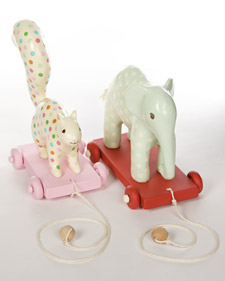 Handmade Holiday Gift: Papier-Mache Pull Toys 