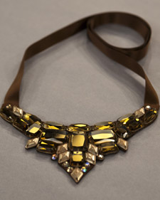 Sparkling Bib Necklace - buatkalunggelang