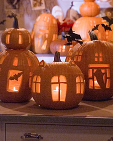 Haunted Halloween Village Haunted Halloween Village: Martha Stewart