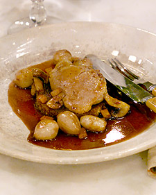 Poached Eggs in Red Wine Sauce