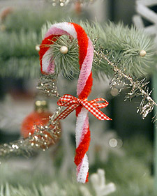 Effective Christmas Craft:- How To Make Bead And Pipe Cleaner ...