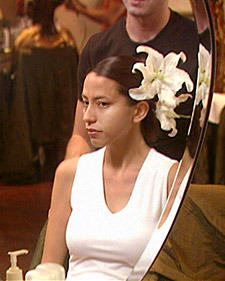 Choosing a Wedding Hairstyle and Stylist