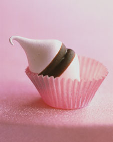 Pink Meringue Drops