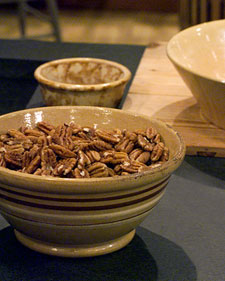 Ginger Scented Pecans
